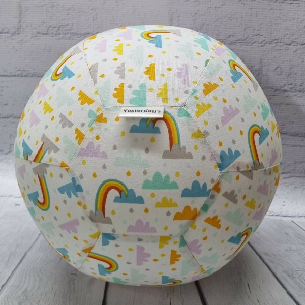 Balloon Ball : Rain & Rainbows solid print