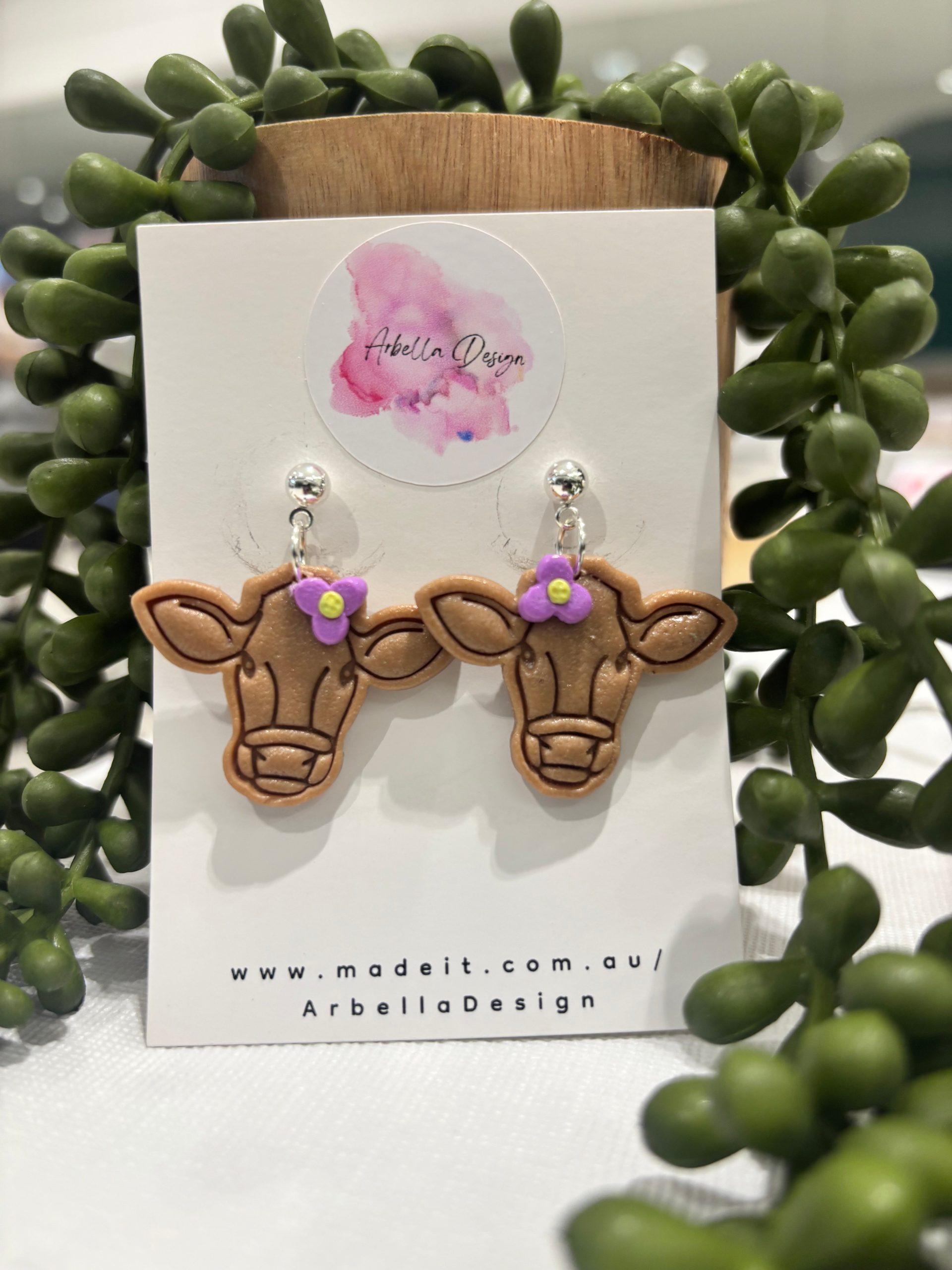 Cow dangles