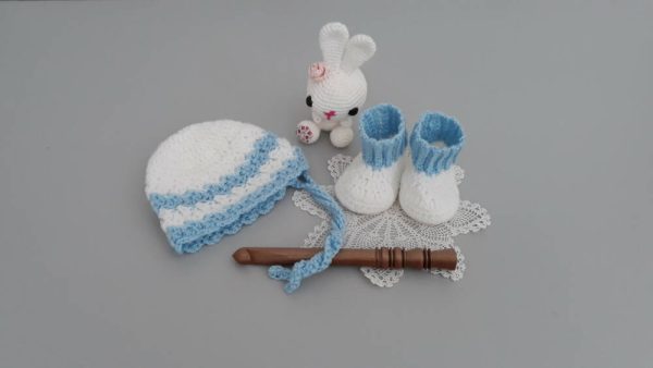 Newborn Baby Bonnet/Bootie Set