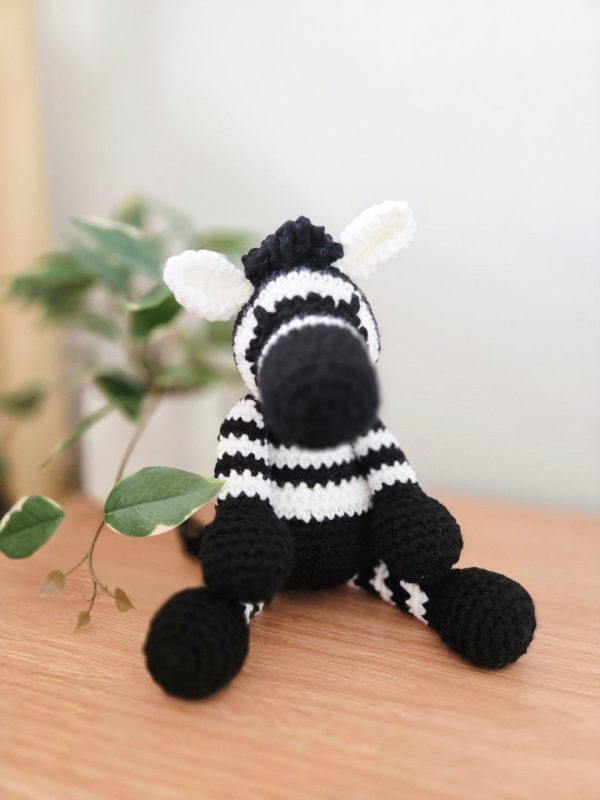 Zippity the Zebra ~ crochet Zebra
