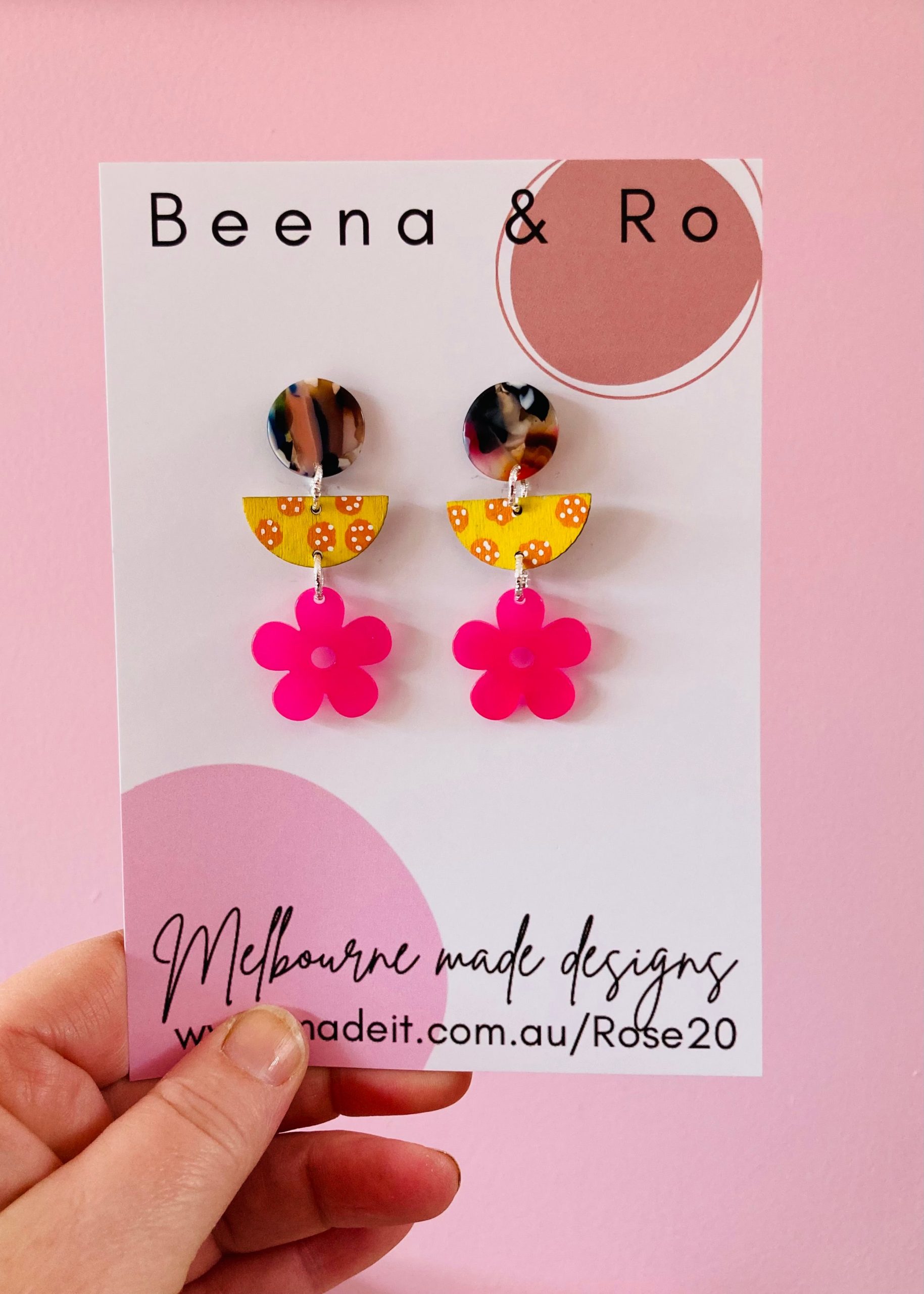 Acrylic flower / Handpainted earrings